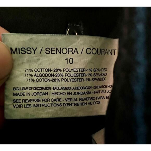 Bandolino Dark Wash Mid-Rise Casual Straight Leg Denim Jeans - Picture 4 of 4